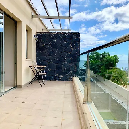 Townhouse 3 Bedrooms On The First Line 別荘