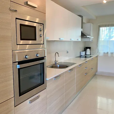 別荘 Townhouse 3 Bedrooms On The First Line *