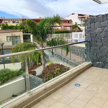 Townhouse 3 Bedrooms On The First Line 別荘 サンミゲル・デ・アボナ