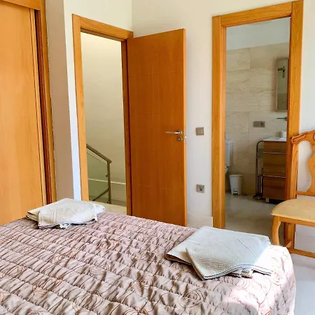Townhouse 3 Bedrooms On The First Line בית נופש *