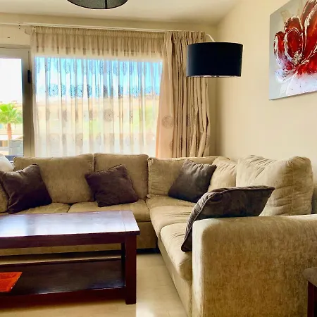 Сasa de vacaciones Townhouse 3 Bedrooms On The First Line